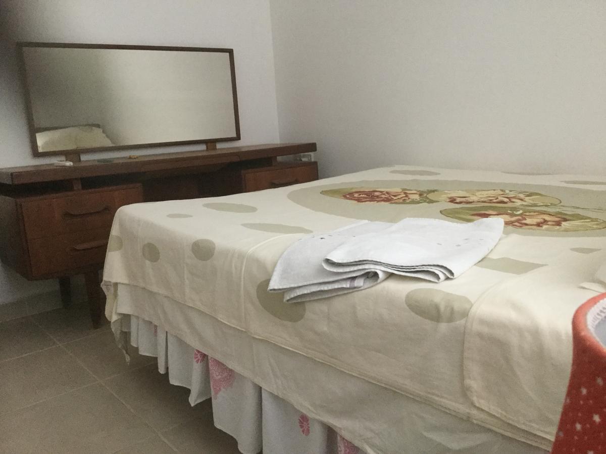 Aphrodite Beachfront Apartment Ghaziveran Esterno foto